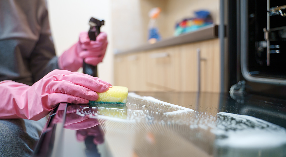 May has arrived, and it's time for spring cleaning!

#Vynova Potassium Hydroxide is here to help as an essential ingredient in your cleaning products. 🧼✨

Find out more on our blog ➡️ hubs.li/Q03fxgG00

#ThePotassiumDerivativesExpert #PotassiumHydroxide #Potash
