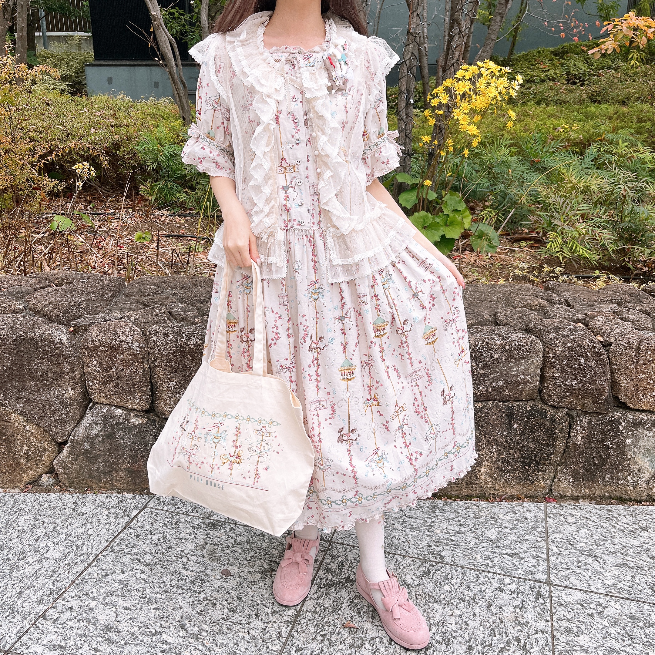 PINK HOUSE (@pinkhouse_staff) / X