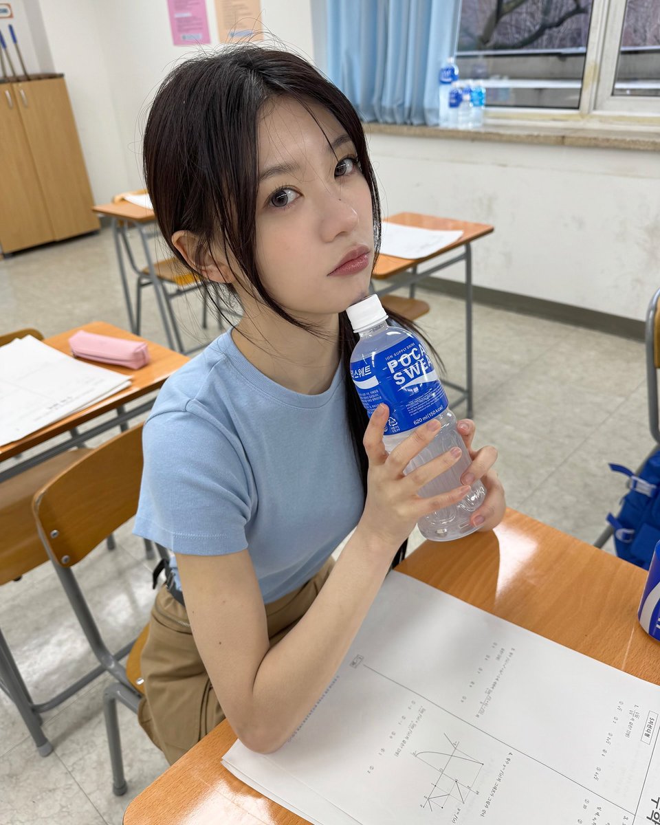 mokaspic's tweet photo. pocari sweat 💙 https://t.co/aQ3qhh66mC