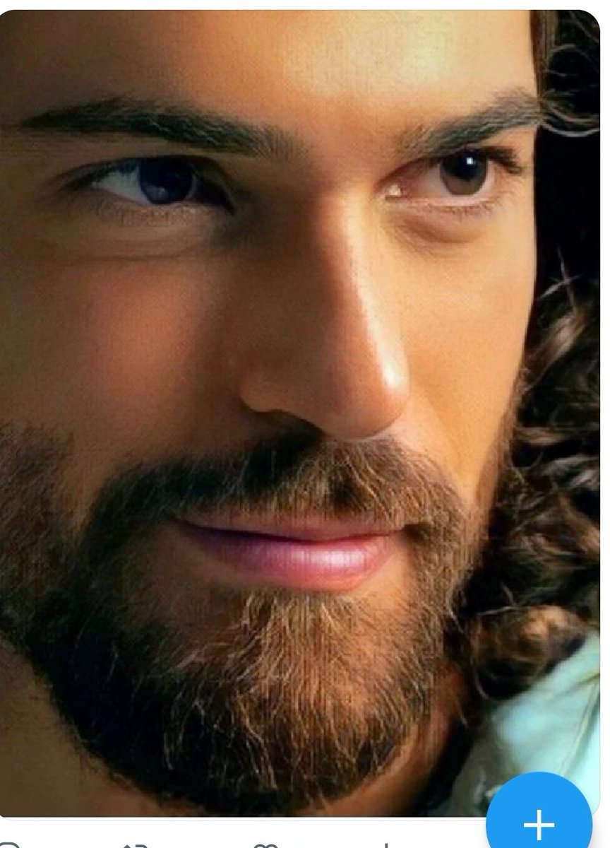 Buongiornissimo Splendide Ragazze e buon venerdì 😘☕️🌞
#CanYaman💙meravigliosa creatura 💙buona giornata Ragazzo Speciale ovunque Tu sia 💙Ignora chi ti critica. Ascolta chi ti consiglia.Allontana chi non ti apprezza e Ama chi ti dona il suo 💙 e il suo Amore,Vero,per sempre💙