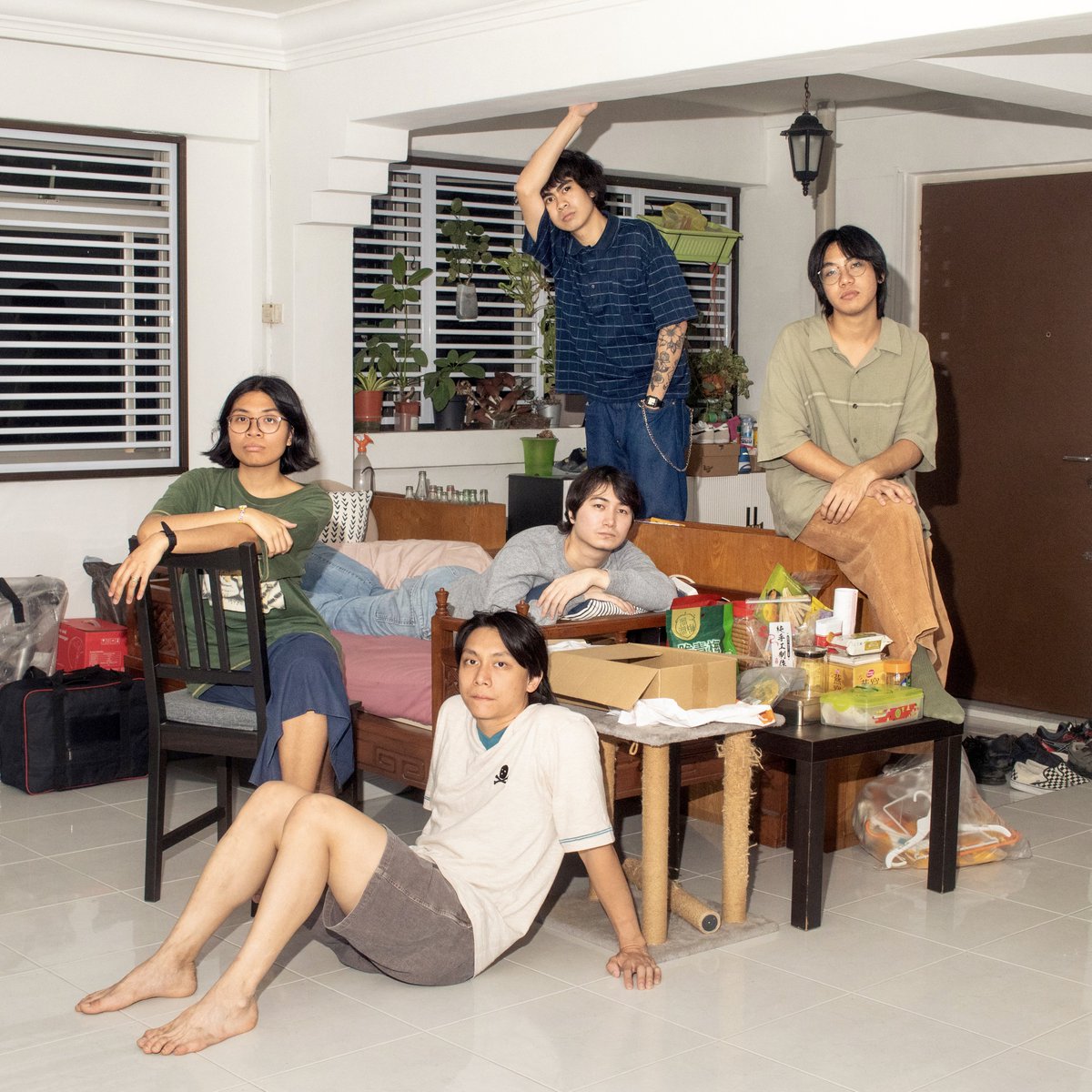 deffeux's tweet photo. Announced @kolibrirekords 2025 releases:

1. Crève, Ouverte! - Neo Hell 5/23
2. Subsonic Eye - Singapore Dreaming 6/11
3. ATSEA - Strange Predicament 7/18
4. Rrag - Langit 8/8

More up to date updates on Instagram 🫶🏻 https://t.co/3zv6699sL4