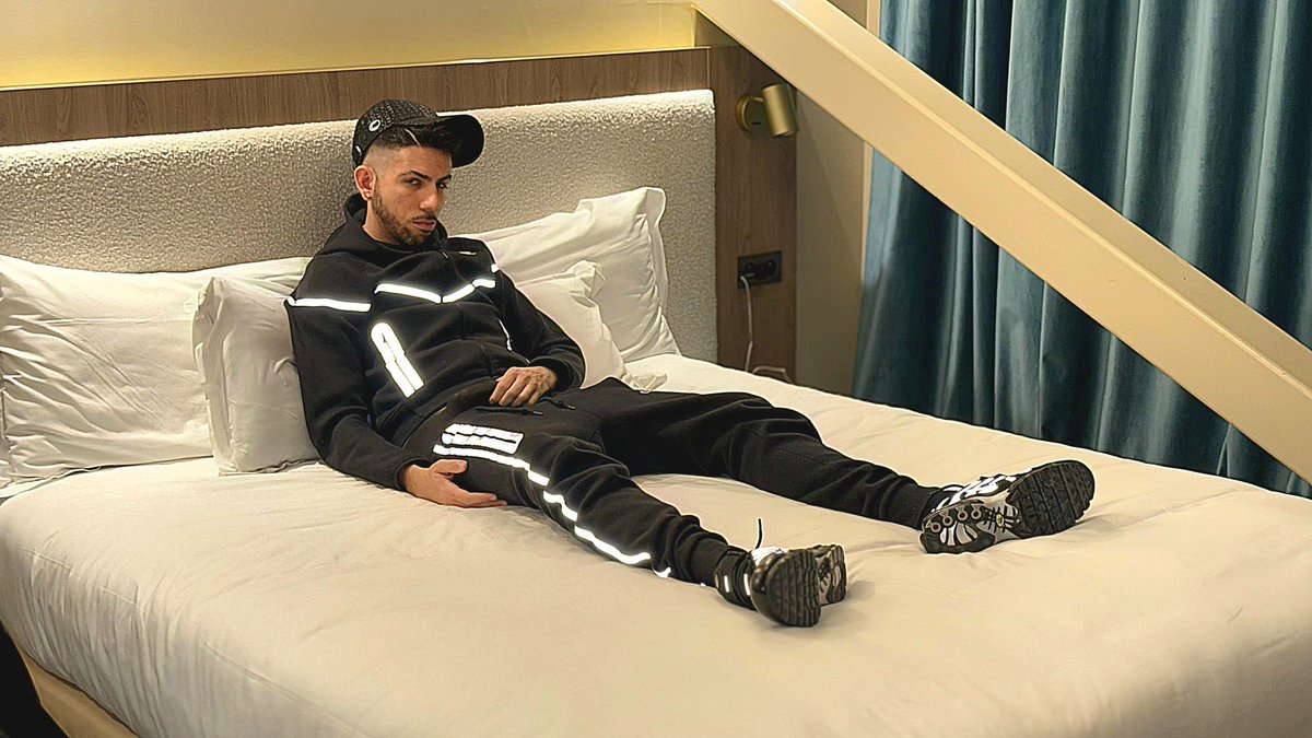 Rekskt 👟 💵 (@rekskt) on Twitter photo 