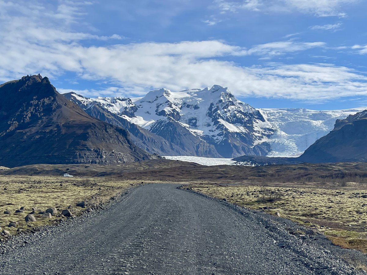 charukesi tweet media