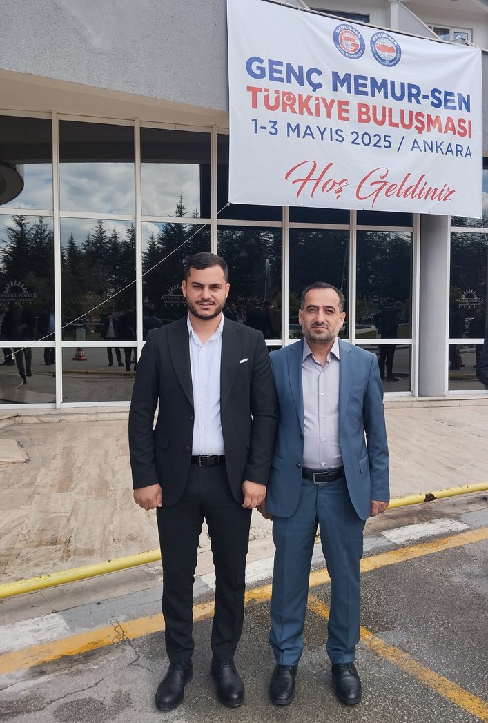 #memursen Genel Başkan yardımcısı değerli ağabeyim <a href="/RamazanCakirci/">Ramazan Çakırcı</a>  Rabbim her daim yolunu açık etsin.