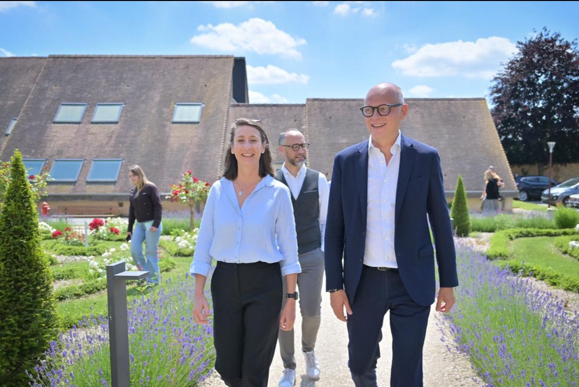 Isabelle Collin tweet media