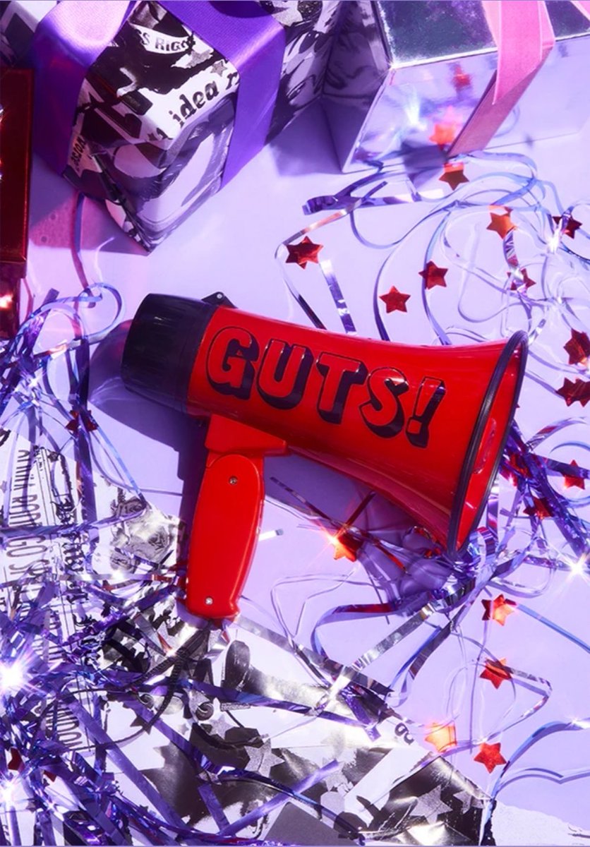 _asosx's tweet photo. 올리비아 로드리고 굿즈 거츠 메가폰
Olivia Rodrigo GUTS megaphone

미개봉
박스 재질 상 박스 찍힘 및 ��김 있을 수 있습니다

택배비 포함 10만

오픈채팅으로 연락주세요!
https://t.co/q1PDMh0Gcs https://t.co/LtncSIkbTH