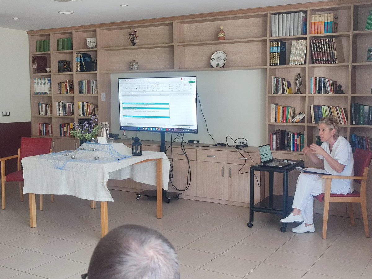 🤝 #Encuentro entre compañeros/as de viaje:
Desde la #ResidenciaPurísima visitamos la Residencia Calzada (Gernika), referente y pilar para nosotros. Un día de aprendizaje, acogida y nuevas ideas para seguir cuidando con calidad y corazón.
¡Nos vemos en octubre, en Murgia! 💙