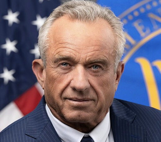 ‼️‼️‼️ In America si sta diffondendo la paura del morbillo. O meglio, preciso: i giornaloni e telefinzioni USA stanno spingendo su questa nuova paura.

Con titoli come

"Con l'aumento dei casi di morbillo, alcuni genitori diventano appassionati di vaccini".

e ancora

"Casi di