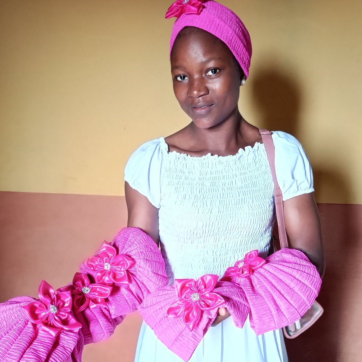 Ayoola Akinosi (women Caps) tweet media