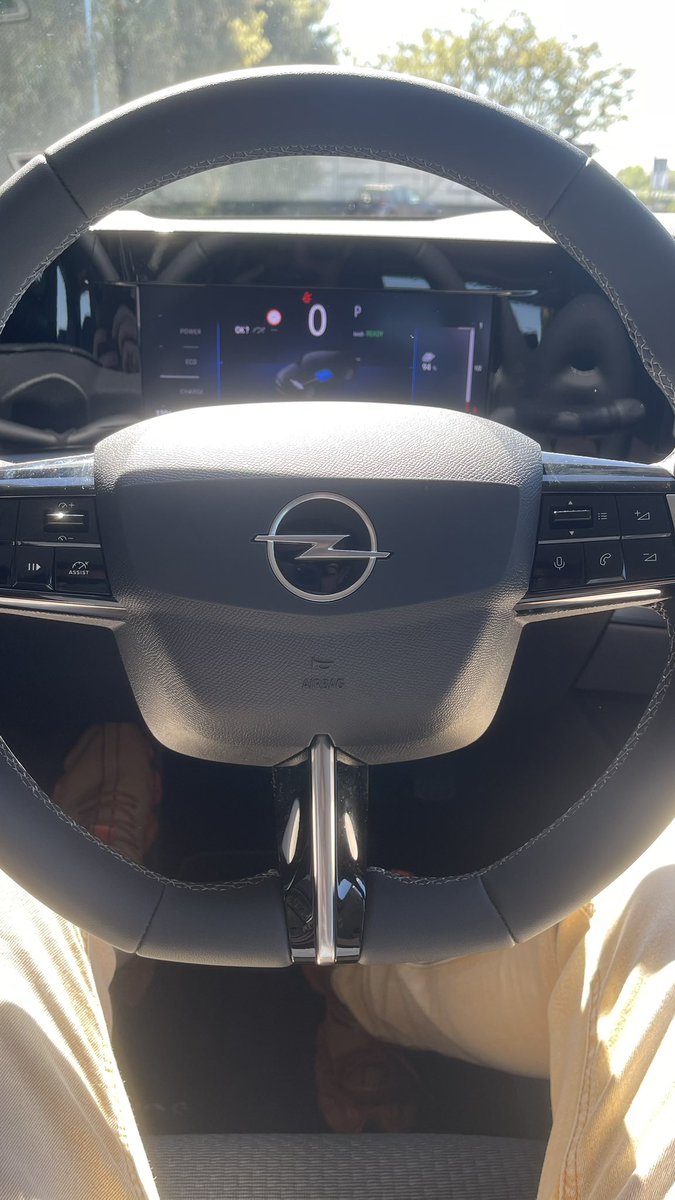 #OpelAstra #BreakElectrique