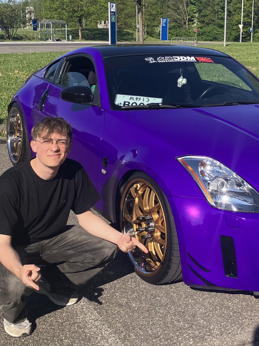 thejonsman's tweet photo. TUNING MESSE 🏁 https://t.co/xlxwZlq2gb #tuningworld #bodensee https://t.co/qXIy7WL18d