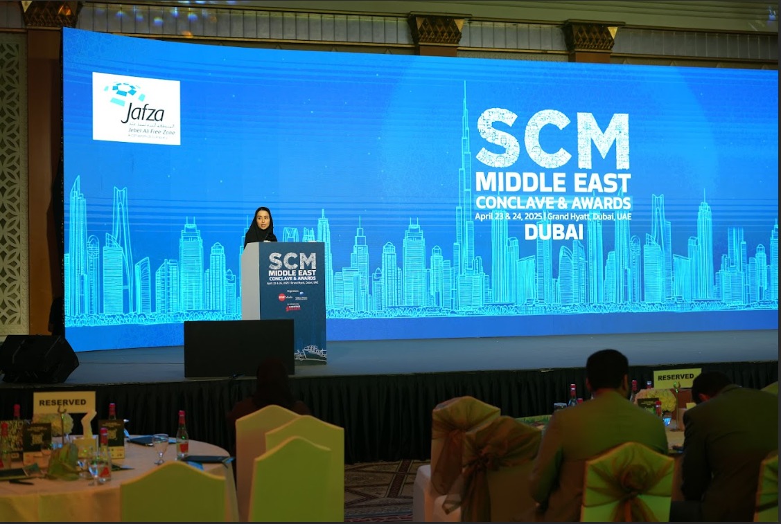 Logisticshakti's tweet image. We were honored to host Ms. Ebtesam Al Kaabi, Vice President – Sales, @jafzadubai (A @DPWorldUAE  Company), for an inspiring keynote session at #SCMConclave.

She shared valuable insights on global trade, free zone innovation, and DP World&apos;s future vision.

#SCMMiddleEast