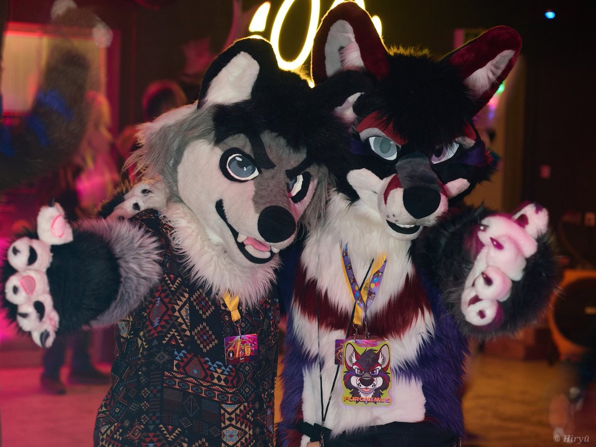 Levi Ackerwolf 🔜 Awoostria (@leviackerwolf) on Twitter photo come here cutie and dance with us!
📅 12.04.2025
🗺️ Stuttgart - Ostfildern
📸 Hiryuderg
🪡 <a href="/Evi1Makers/">EvilMakers🏳️⚧️Commissions CLOSED</a>
🦊 <a href="/furonimus/">Furonimus Fox</a>
#fursuitfriday #furryfandom come here cutie and dance with us!
📅 12.04.2025
🗺️ Stuttgart - Ostfildern
📸 Hiryuderg
🪡 <a href="/Evi1Makers/">EvilMakers🏳️⚧️Commissions CLOSED</a>
🦊 <a href="/furonimus/">Furonimus Fox</a>
#fursuitfriday #furryfandom