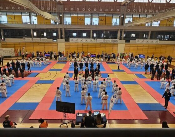 El Campeonato de Madrid de Clubes 2025 de Kárate se celebrará este fin de semana en Arganda del Rey

<a href="/IVANLEALREGLERO/">Ivan Leal Reglero</a> <a href="/Arganda_Ayto/">Arganda del Rey</a> 

actualarganda.com/el-campeonato-…