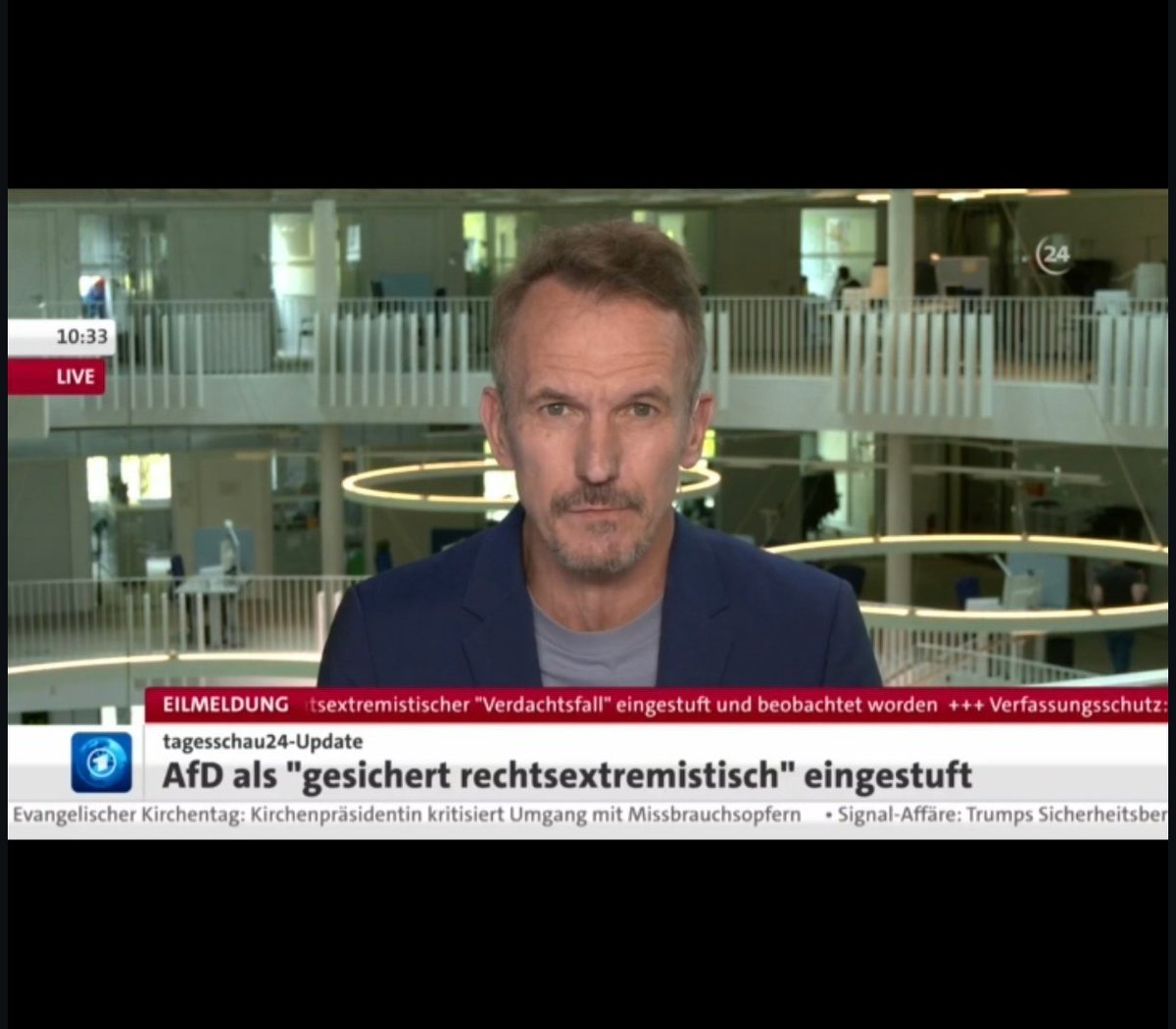 Das wurde auch Zeit! 
Und jetzt möglichst schnell ein AfD-Verbot! 
#noafd #FCKAfD #AfDVerbotSofort 
#gesichertrechtsextremistisch! #afdverbotjetzt