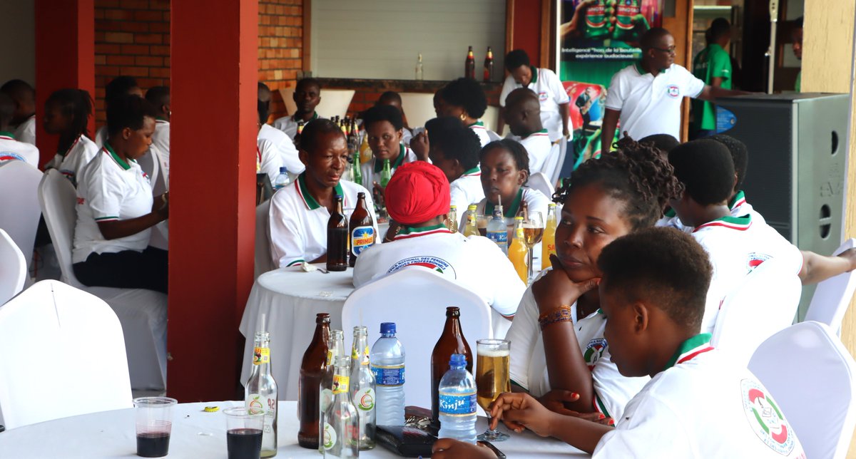 sous le haut patronage de Son Excellence <a href="/GeneralNeva/">SE Evariste Ndayishimiye</a>  numéro  un Burundais , le  personnel  de l’#ONPR s’est joint  jeudi le 1/5 à d’autres  institutions étatiques et privées   pour célébrer la Journée Internationale du  Travail et des travailleurs au Stade Intwari en  @mairie