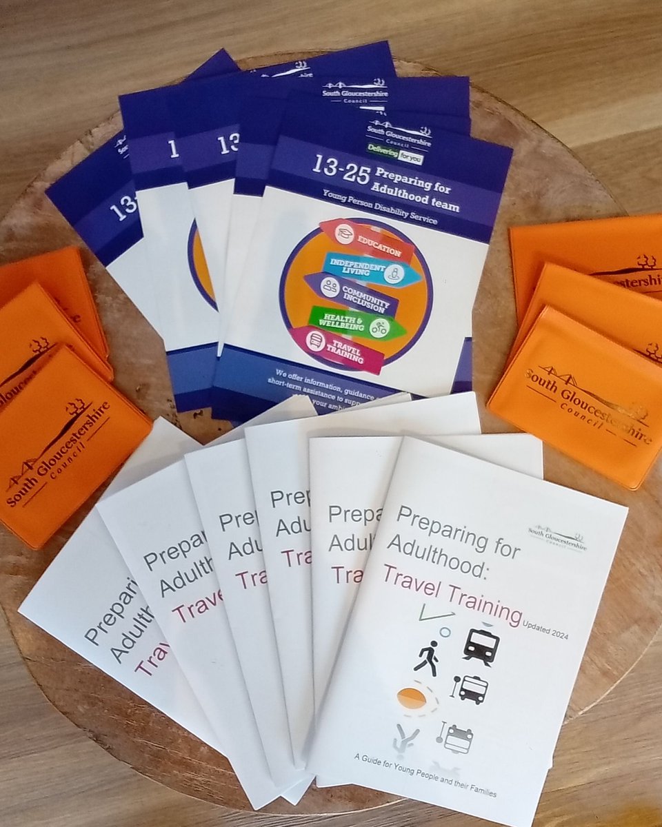 Thank you to Sharon and Caroline from South Gloucestershire Council Preparing for Adulthood team for visiting our Tuesday Group this week and providing our families with information about your Travel Training service. More info here - buff.ly/tRmgKAM