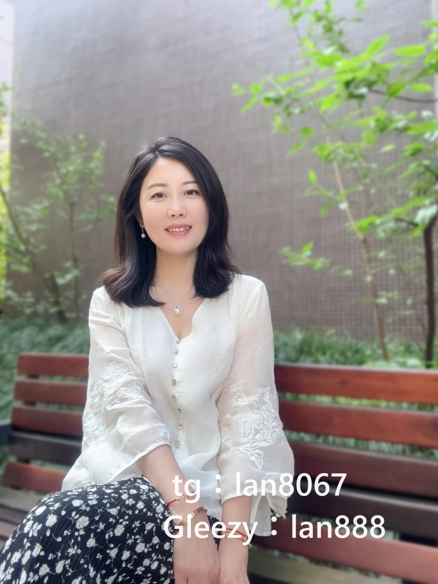說實話  
41歲的老師 
你吃得下去嗎？ 
#國文老師 https://t.co/IMJF4GF0f3
