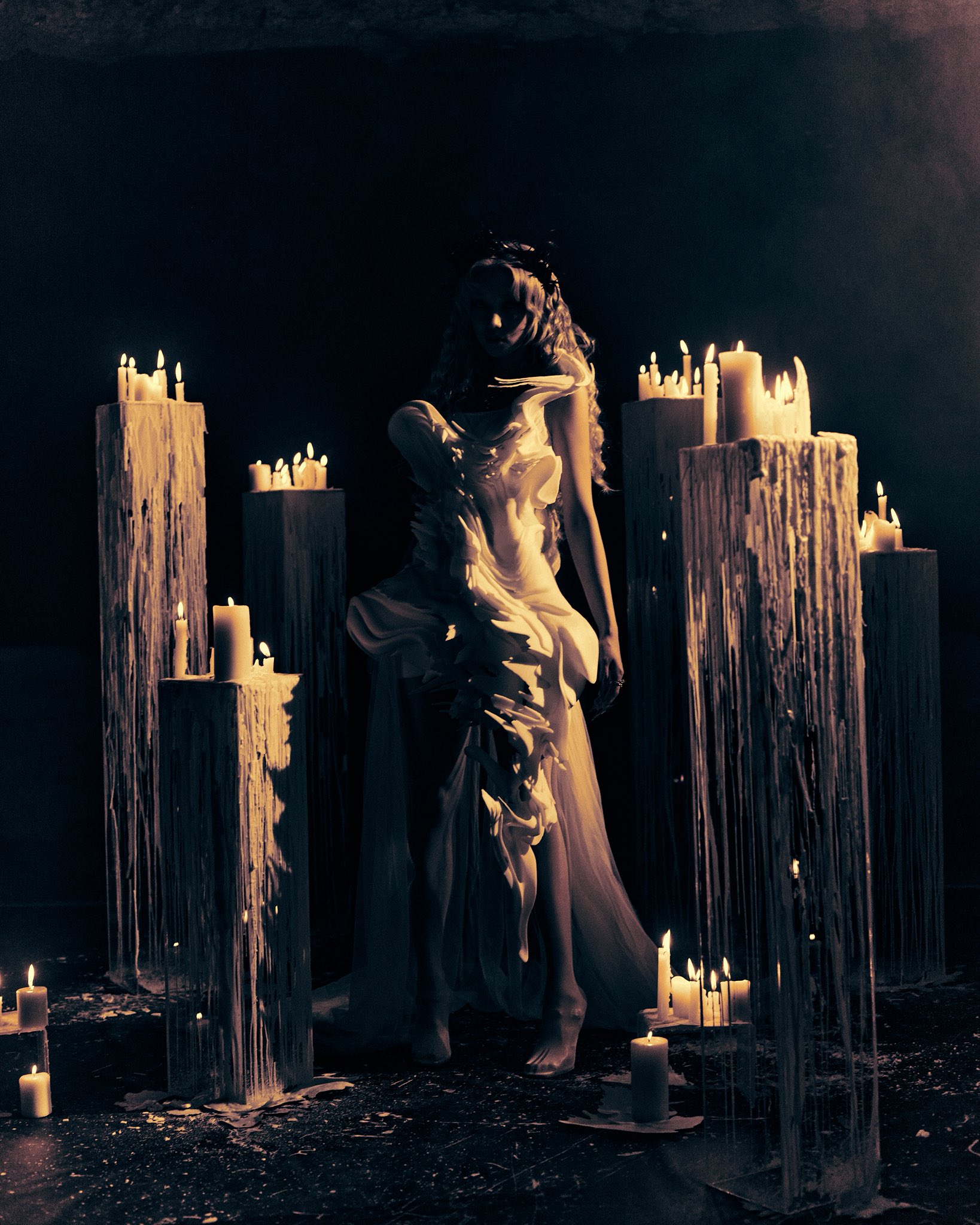 Gp7r6Ija0AAQmiV?format=jpg&name=large