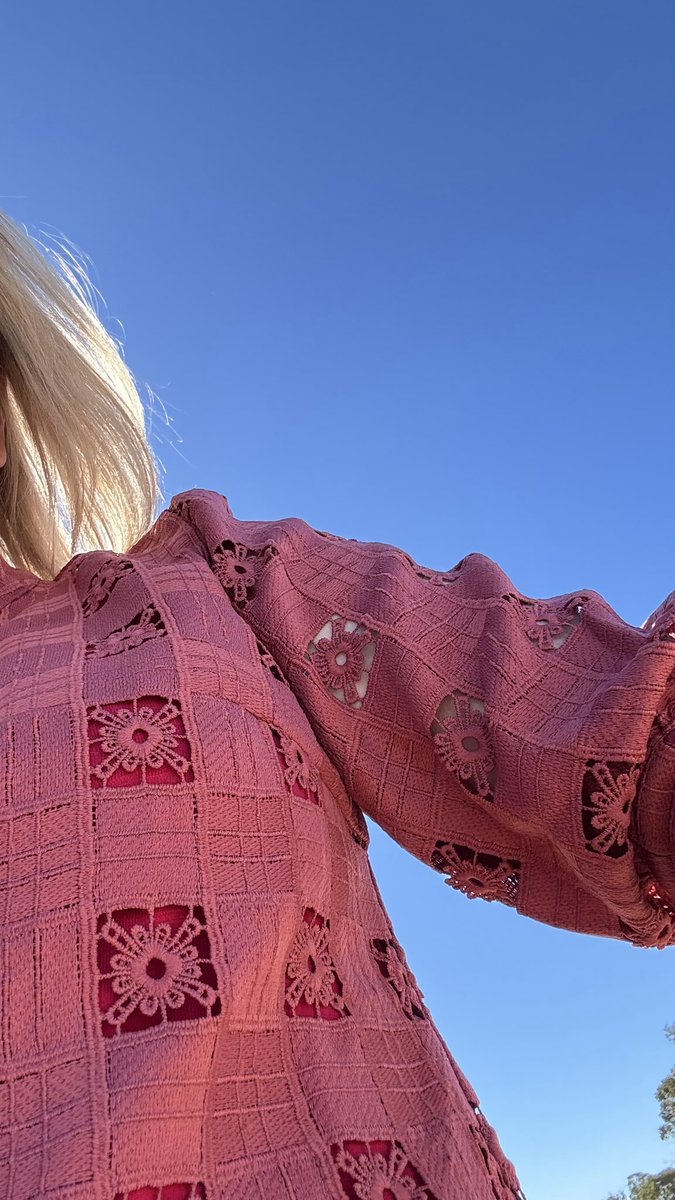 #plant25 today is a juggle between “nice clothes” for a teams meeting and shifting paddocks in between! #AusAg #rural #familyfarms #agvocacy #grains