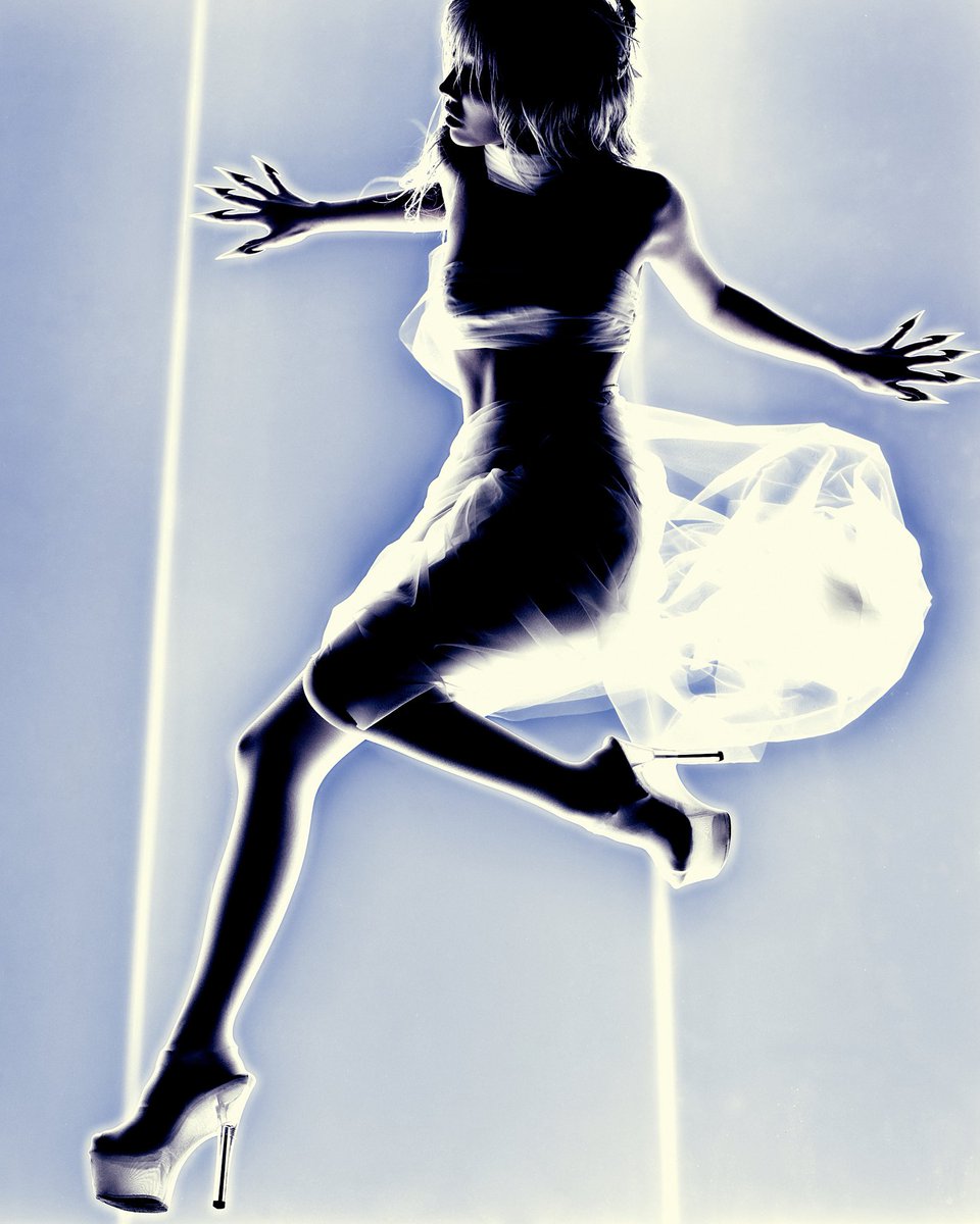 official_i_dle's tweet image. i-dle (아이들) 8th Mini Album
Concept Image

2025.05.19. 6PM (KST)

#아이들 #idle
#소연 #SOYEON