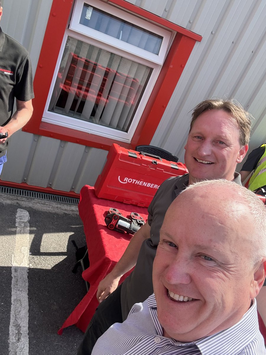Thursday was a perfect day to showcase the the Grant R290 ASHP , with the benefit of seeing some industry leaders !