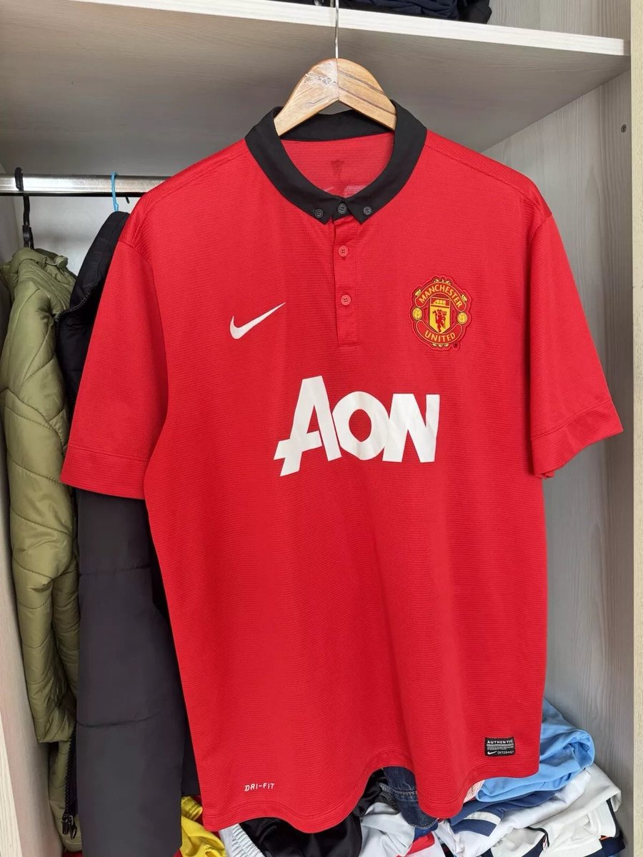 jersey_code's tweet photo. The collar. The class. The end of an era. The 2013/14 United Home Shirt — bold, iconic, and forever linked to legacy. 
Jersey sh2000
Printing fee sh400

Call/WhatsApp : 0743 616 717

📍 New Generation Exhibition, Tom Mboya street, Next to Platinum Plaza. Ground floor shop B8 https://t.co/zEsyJ0pDGV