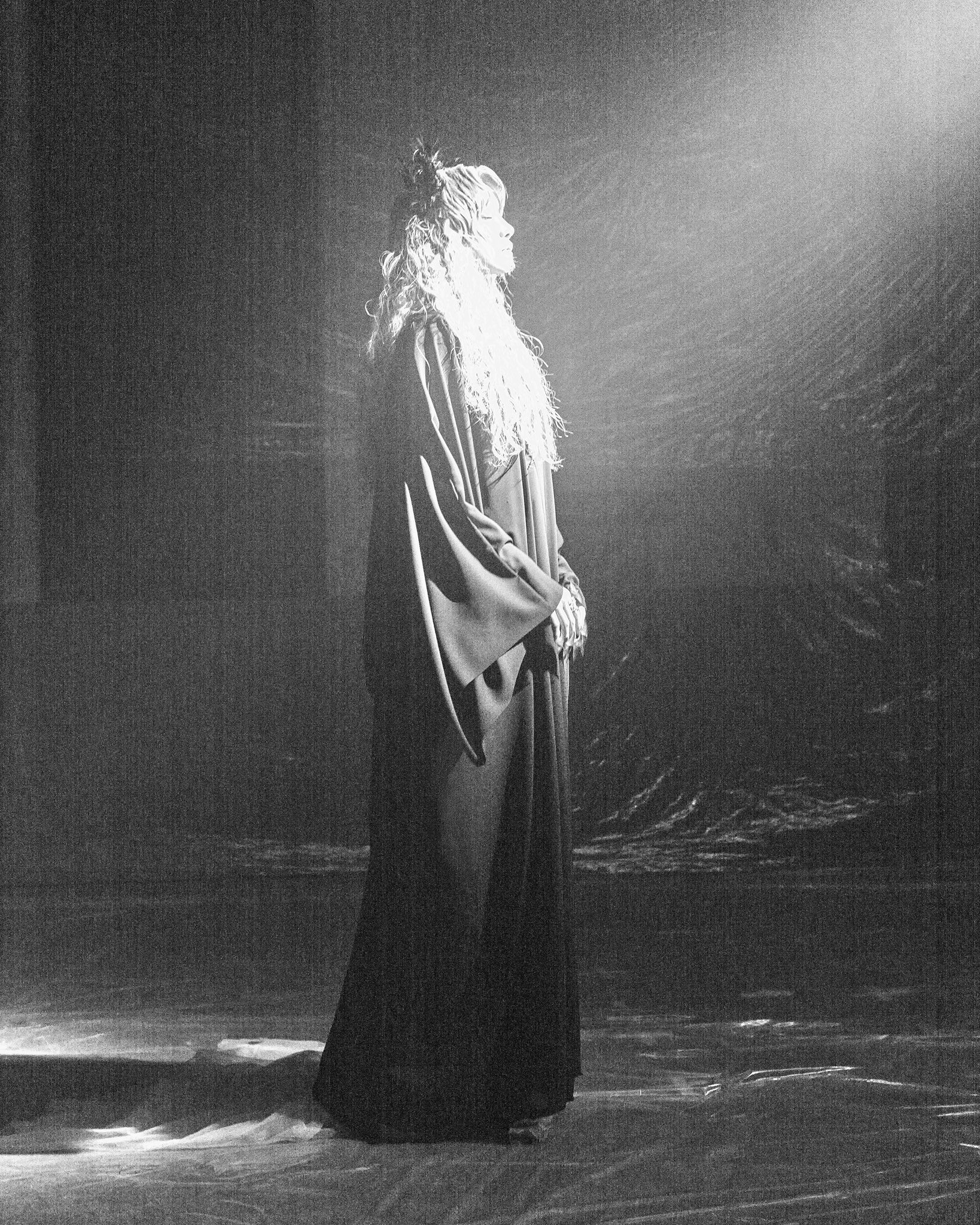 Gp7sCLpawAApXxM?format=jpg&name=large