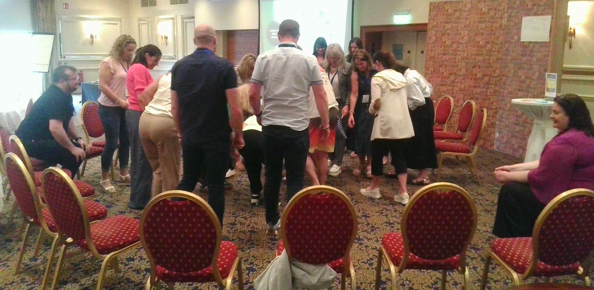 ILProgramme's tweet image. Day 2 of Lasair: Supporting Principals & Deputy Principals as Instructional Leaders : Dealing with difficult situations - Snowball / Suggestion Circle. @ETBIreland