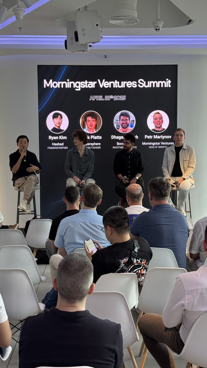 Morningstar_VC's tweet photo. 4/6 We closed the session with a great panel discussion with
@0xryankim from @hashed_official, @iDhagash from @borderless_cap, and @jackbplatts from @hypersphere_, talking about the current VC landscape, market trends, and cycles. https://t.co/NPcsWeWoby