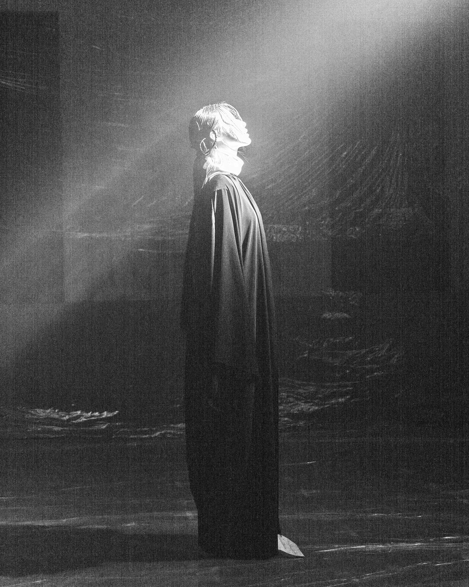 Gp7sPXRagAAD5Z5?format=jpg&name=large