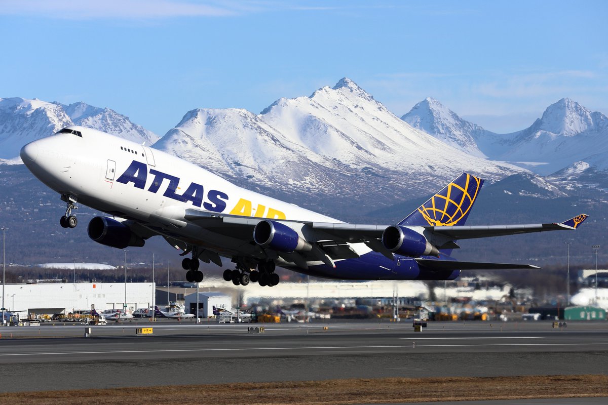 PANC RWY33 10/Mar/2025
Atlas Air GTI8500 ANC-GDL
N473MC Boeing 747-45E(BDSF)
ーーーーー
BDSFってだけで無性に嬉しい