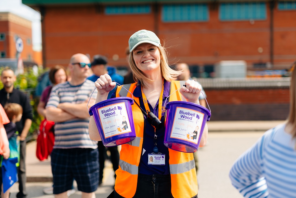 Bluebell Wood (@bluebellwoodch) on Twitter photo 🚗⚽ Love cars or football? Volunteer with us!
📍 <a href="/LoveMeadowhall/">Meadowhall</a> Motorfest – Sun 1 June
📍 Sheffield Fans Derby – Mon 2 June
Meet great people, try something new & support Bluebell Wood 💜
👉 bluebellwood.org/pages/category…
#Volunteer #TeamBluebell #Motorfest #FootballVolunteer 🚗⚽ Love cars or football? Volunteer with us!
📍 <a href="/LoveMeadowhall/">Meadowhall</a> Motorfest – Sun 1 June
📍 Sheffield Fans Derby – Mon 2 June
Meet great people, try something new & support Bluebell Wood 💜
👉 bluebellwood.org/pages/category…
#Volunteer #TeamBluebell #Motorfest #FootballVolunteer