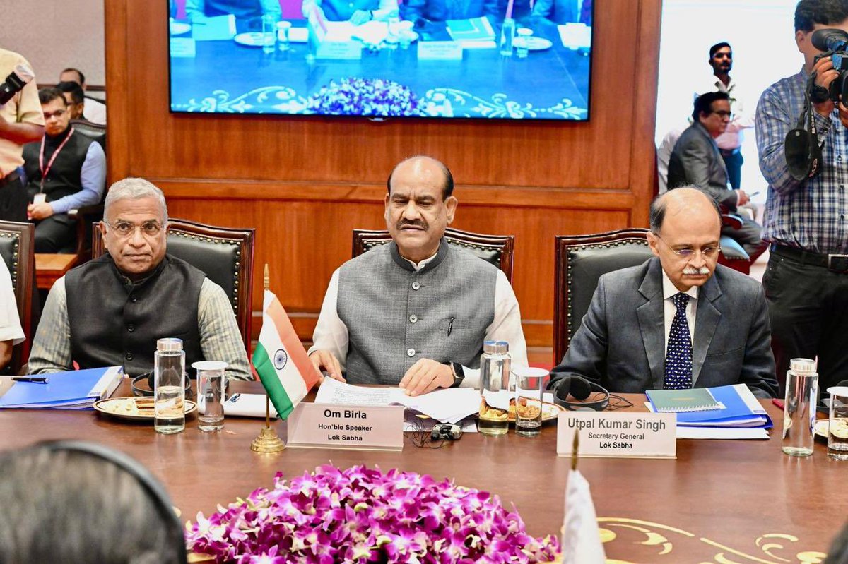 Had a warm and productive dialogue with the Japanese Parliamentary Delegation led by the Speaker of the House of Representatives of Japan, H.E. Mr. Nukaga Fukushiro today at Parliament House complex. 
H. E. Fukushiro strongly condemned Pahalgam terrorist attack, expressed