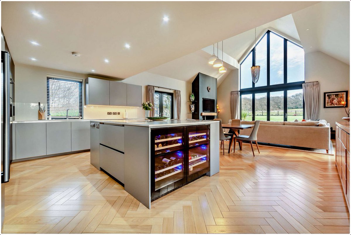 JamieLedwith's tweet image. It's a fancy home kind of day

#interiordecor #photographer