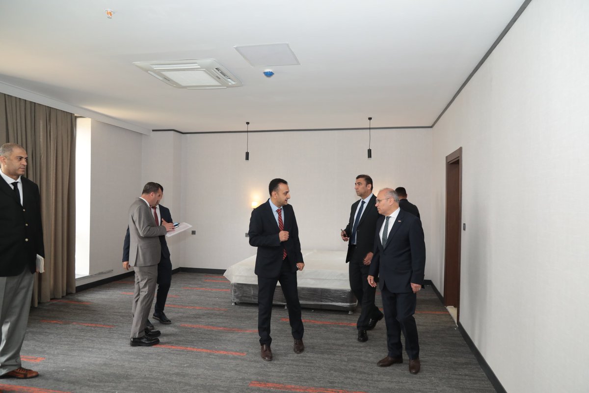 Gaziantep_MEM's tweet photo. İl Millî Eğitim Müdürümüz Dr. Erdal Kılınç ve MEB DHGM Eğitim Müzeleri, Kütüphaneler ve Öğretmenevleri Daire Başkanı Abdullah Nehir yapımı devam eden öğretmenevi binasında donatım faaliyetlerine ilişkin incelemelerde bulundular.

📍15 TEMMUZ MAHALLESİ

@tcmeb @Yusuf__Tekin @meb_dhgm @abdullahnehir25 @kemalcebervali @erdalkilinc27
