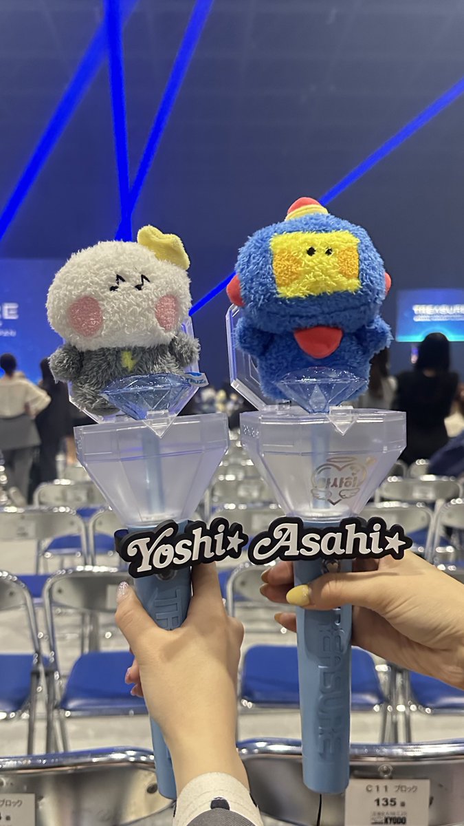 lightsahi's tweet photo. DAY1💎🤍 https://t.co/AYbDPsKV3Y