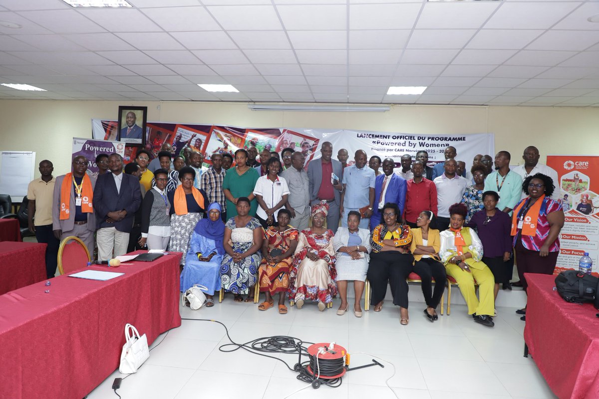🎉 Le 30/04, le <a href="/GenreMinistere/">Ministère en charge de la Solidarité Nationale</a> <a href="/CAREBurundi/">CARE in Burundi</a> &amp; <a href="/MairieBujumbura/">Mairie de Bujumbura</a> ont lancé #PoweredByWomen — un programme de 5 ans pour 300 000 femmes &amp; filles au 🇧🇮, avec l'appui financier de <a href="/noradno/">Norad</a>
, via <a href="/CARENorge/">CARE Norge</a> .
Mais ce n’est pas un départ à zéro 👇.