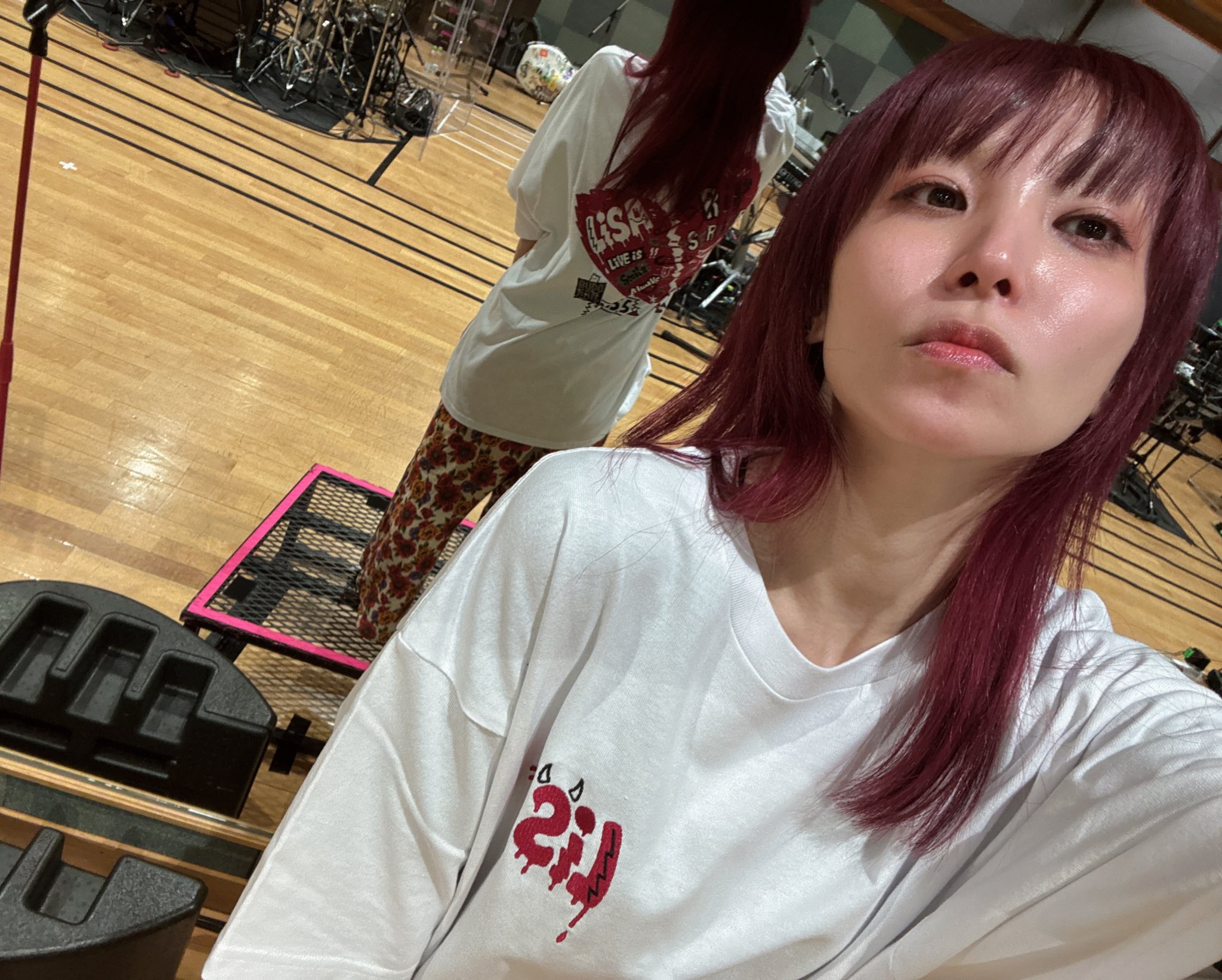 新品 LiSA Tシャツ リップサービス 武道館 Mサイズ LiSA on X: 