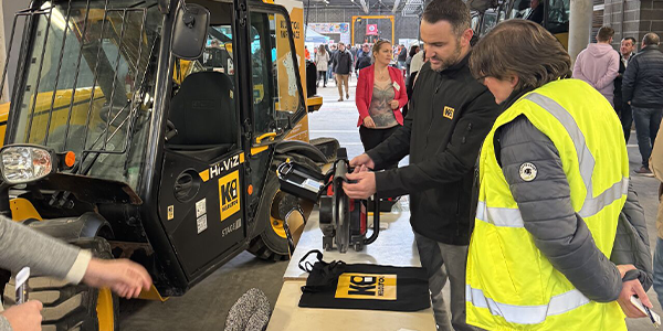 Nos chargé(e)s de recrutement partent à la rencontre des étudiants dans les lycées, écoles à la recherche de leurs futur(e)s pépites 😃
Une belle occasion de présenter le Groupe, nos métiers ainsi que nos différents postes à pourvoir !