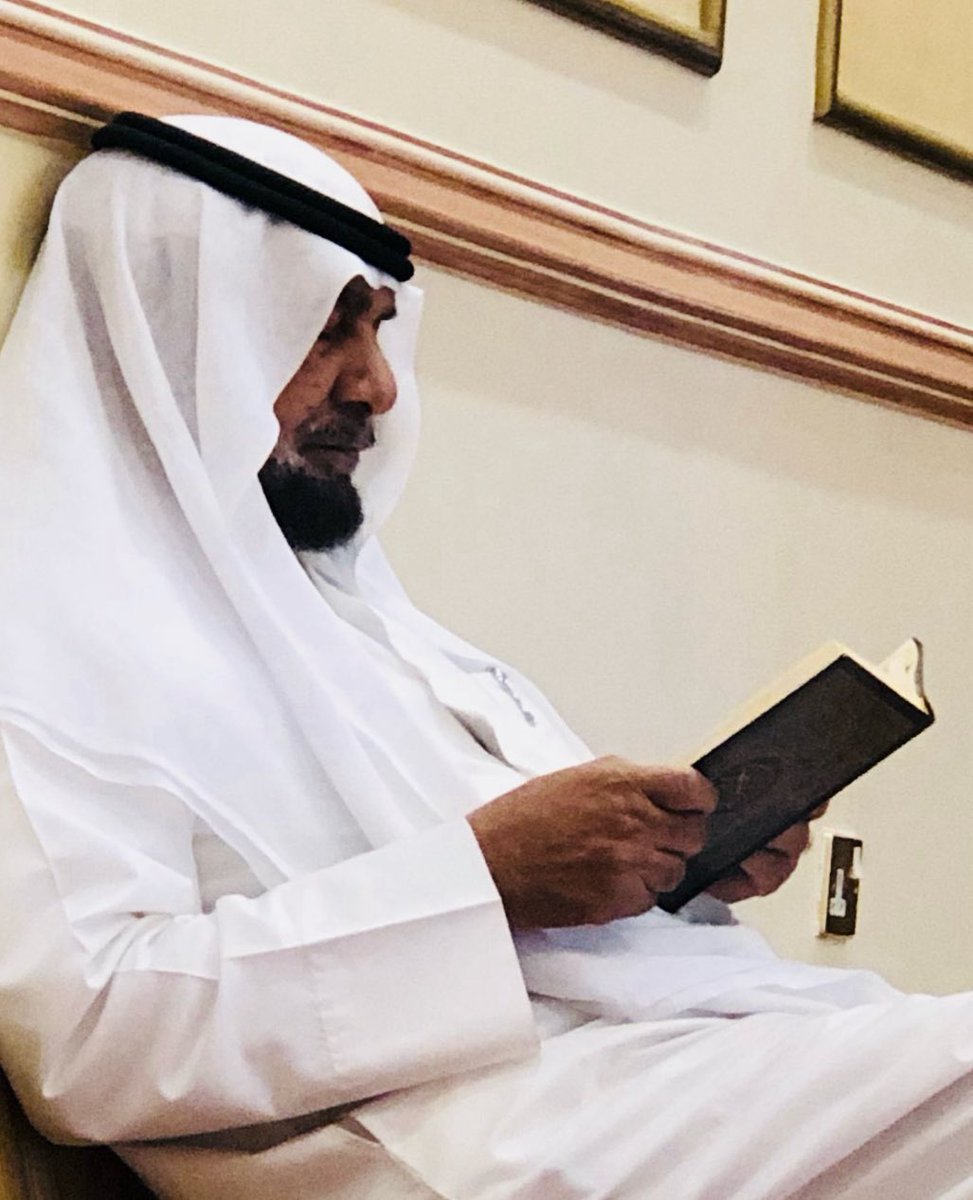 اللهم في هذا اليوم المبارك #يوم_Iلجمعه وفي هذه الساعة المباركة #ساعه_استجابه ان ترحم والدي #منيزل_جاسر_العنزي وتغفر له وتجعل مسكنه ومستقره في جنات الفردوس مع النبيين والصديقين والصالحين والشهداء وحسن اولئك رفيقا 

لقد كان جليسه  #القرآن_الكريم وحريص على قراءته والتفكر في آياته