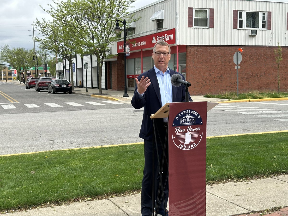 ReporterDevan's tweet image. Mayor Steve McMichael and local business leader Eric Doden have announced New Haven Next, an economic development initiative. No specific plans released today, but Doden called this a natural extension of Fort Wayne Next. I’ll have the story for the @jgfortwayne