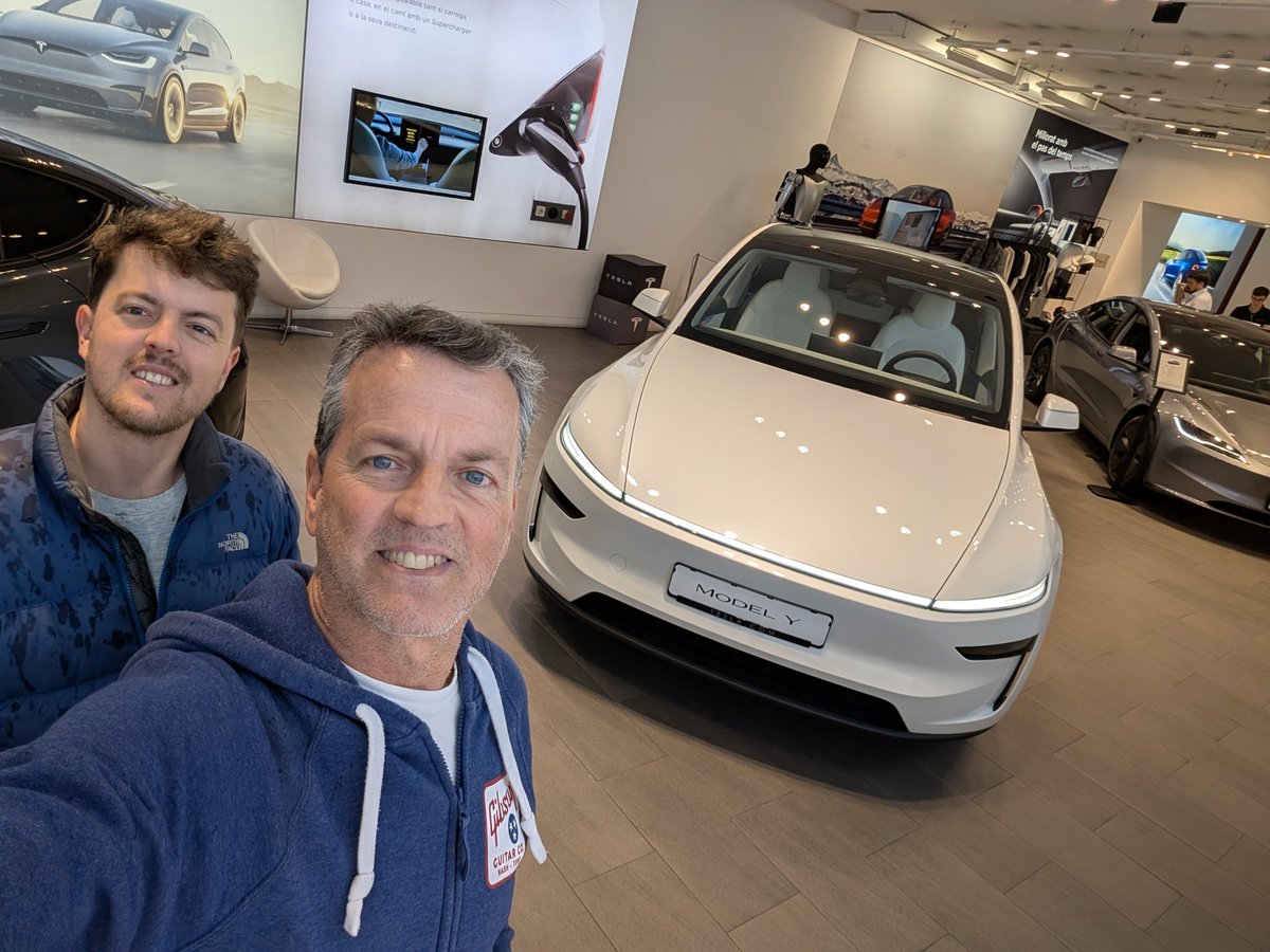 Edu_Graells's tweet image. Tesla new Model Y dual motor Long Range testing day...what a wonderful car!