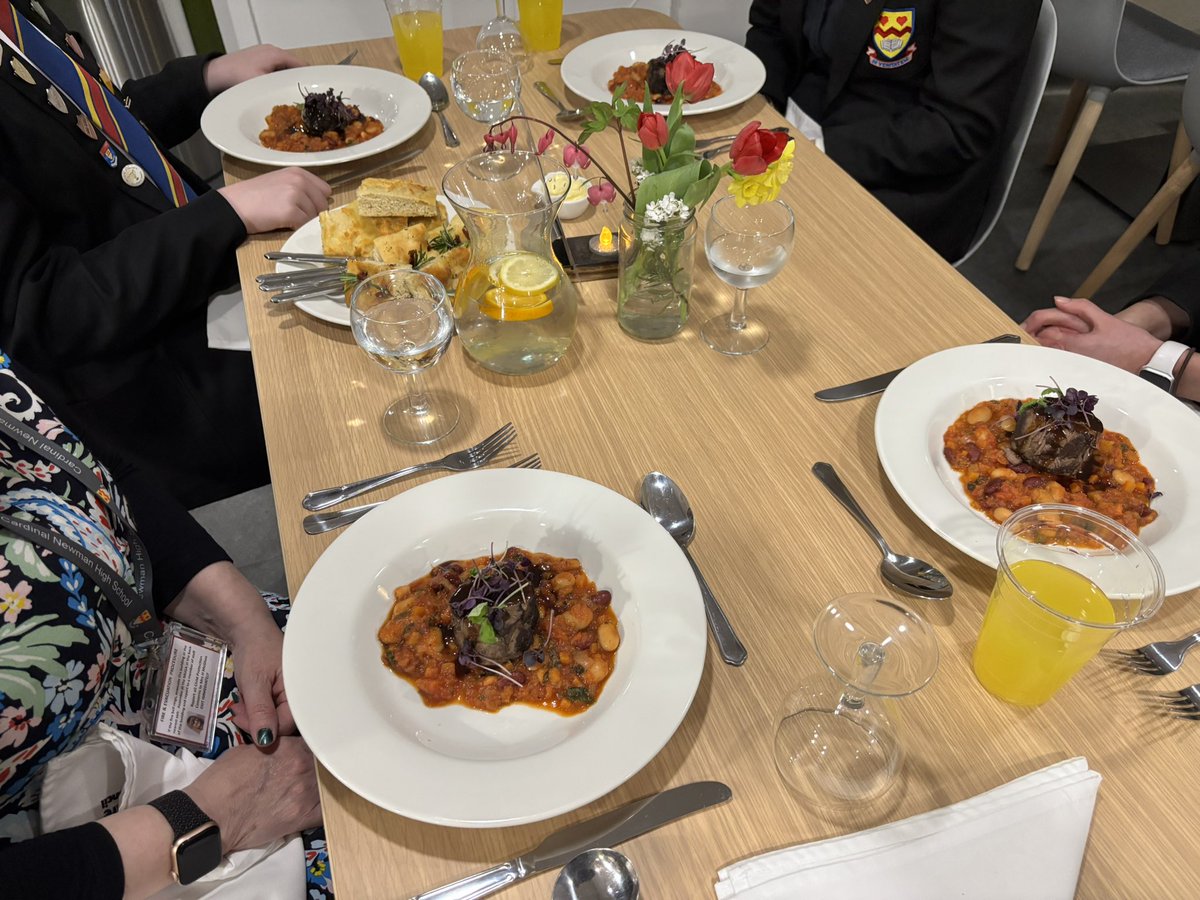 Gillian Hamilton (@ggillhham1) on Twitter photo It was a real treat to have lunch at the Snapdragon Cafe in <a href="/CardinalNewman/">Cardinal Newman HS</a> coordinated by young people taking part in a foundation apprenticeship. Thank you 👏👏Food was first class, and it was a great opportunity to speak to young people and staff about all things education. It was a real treat to have lunch at the Snapdragon Cafe in <a href="/CardinalNewman/">Cardinal Newman HS</a> coordinated by young people taking part in a foundation apprenticeship. Thank you 👏👏Food was first class, and it was a great opportunity to speak to young people and staff about all things education.