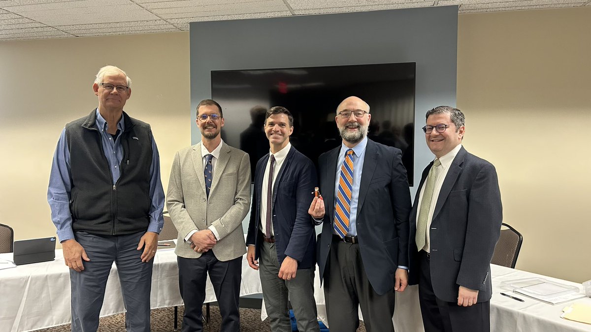 fchamy's tweet photo. Dissertation Defense… Check ✅ https://t.co/VPe3oiyPYl