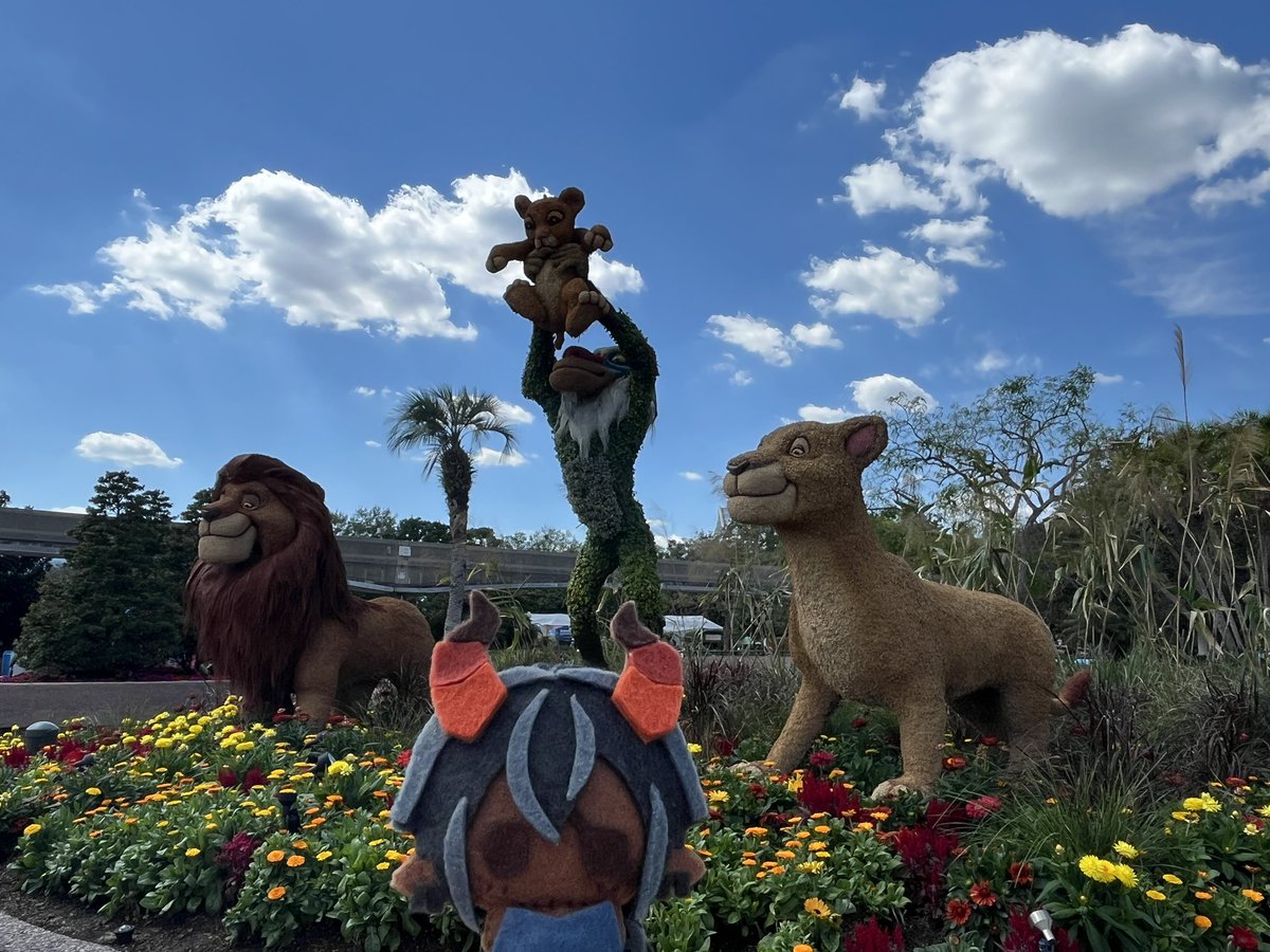 GLENN !! (@demonatdisney) on Twitter photo 