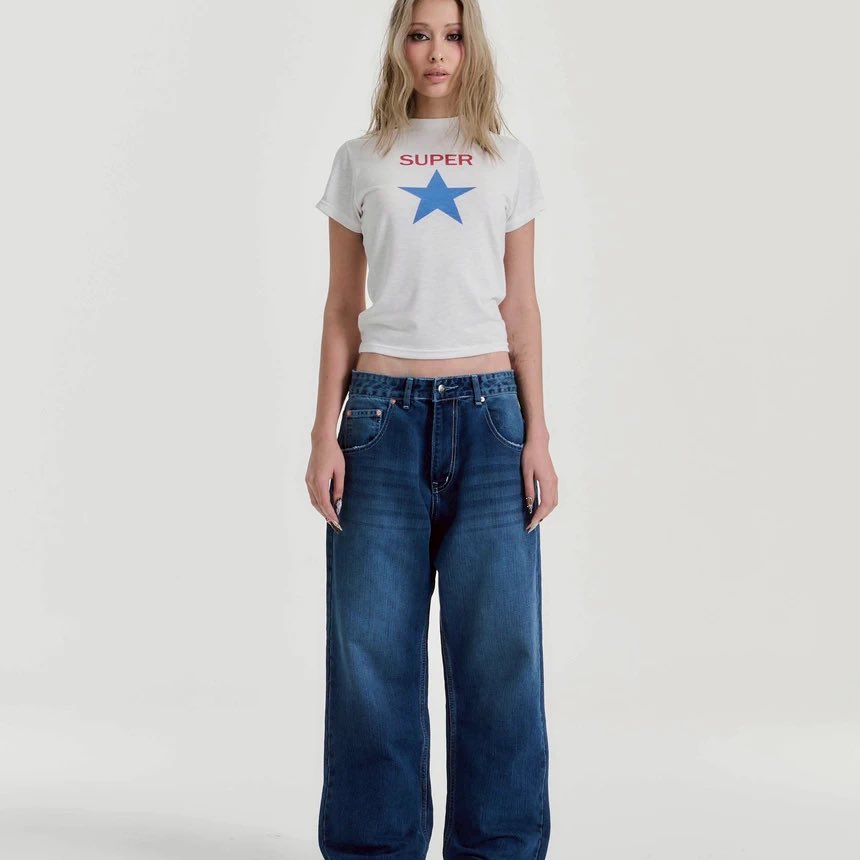 mmselectedd's tweet photo. Neww! 400฿รวมส่ง���️
Size S อก32-36“ ยาว21” 
เพิ่มเติม dm ได้ฮะ #raccoonclub #raccoonclubส่งต่อ #ส่งต่อ #uxryclub #vghbkk #stylist_shop #cintageshop https://t.co/K8ELb334q0