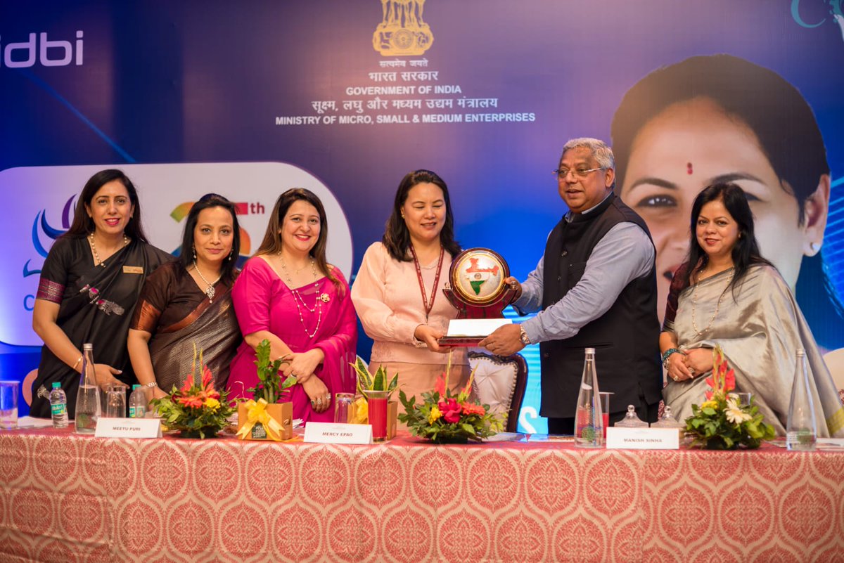 CGTMSEOfficial's tweet image. CGTMSE, in collaboration with the Confederation of Women Entrepreneurs of India (COWE), organized an impactful awareness programme in Noida, Uttar Pradesh on 29th April 2025. The event was graced by MS. Shobha Karandlaje, Hon’ble Union Minister of State for MSME, as the chief…
