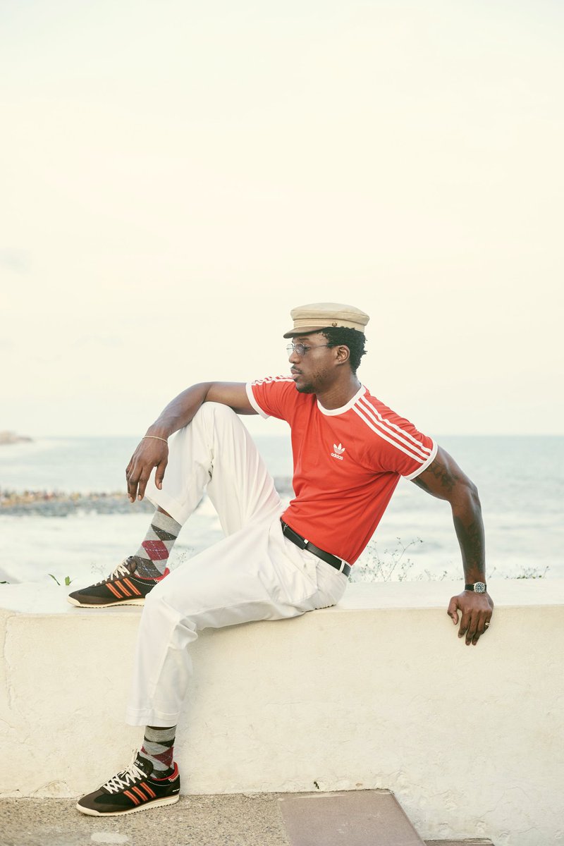 Viaopeimu's tweet image. Joey B on set for Suzzy Williams. Photographed by me