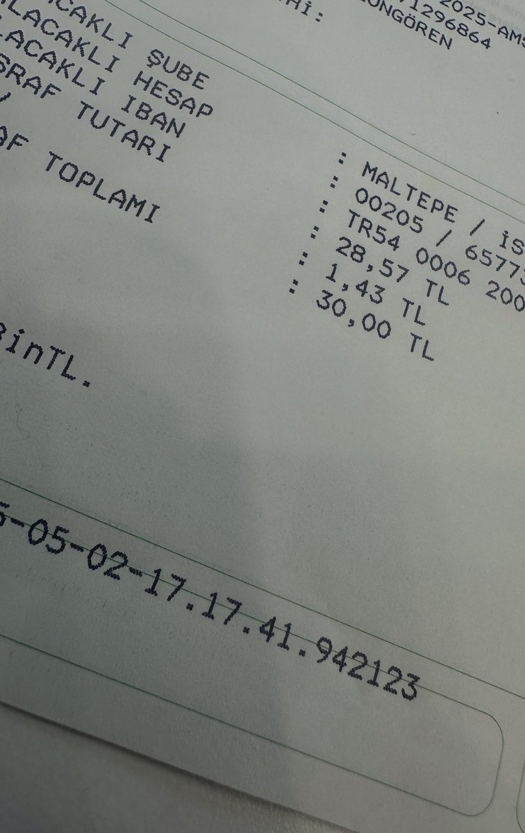 Mobil bankacılık çöktü ama bankadan yapılan aynı banka havale işleminde 30₺ ücret alınıyor. Bunu bari bugün dursaydınız. <a href="/GarantiBBVA/">Garanti BBVA</a> #garantibankası